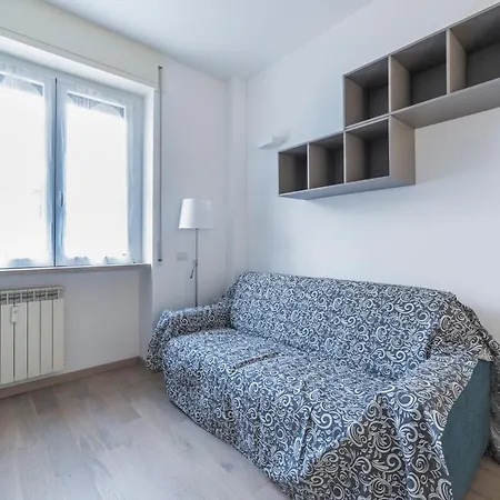 Milano Cosy Apt With Balcony! Exterior photo